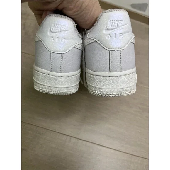 Nike Air Force 1 White Vast Grey Youth Sneaker 314219-134 Sz 5 Y Big Boys Girls
